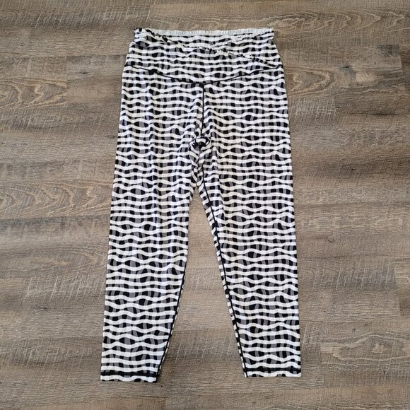 Aerie OFFLINE Real Me XTRA Crossover Ruffle Legging - Picture 5 of 14